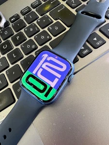 Apple Watch Series 7 45mm GPS Alluminio BLU, perfetto da privato guarda feedback - Foto 1 di 12