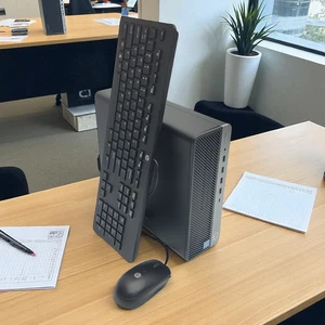 HP 600 G5 SFF 6 núcleos i5 10ª generación 32 GB RAM 2 TB NVMe SSD WiFi HDMI Windows 11 Pro - Imagen 1 de 9