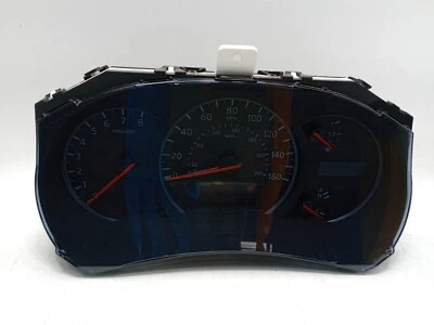 Nissan Quest LE 2012 velocímetro cuadro de instrumentos 198 k millas Foto 1 de 4