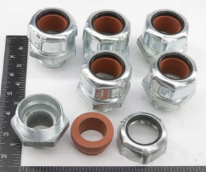 (6) T&B 1" Liquid-tight Strain Relief Straight Threaded 1 1/4" Lug Connector NEW - Picture 1 of 5