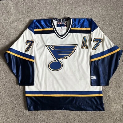 ST. LOUIS BLUES CCM PIERRE TURGEON #77 NHL HOCKEY JERSEY MEN'S XL MADE IN CANADA - Image 1 of 4
