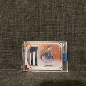2022 Topps Renaissance MLS Carles Gil AR-CG2 Patch Auto SP #2/ 5 - Picture 1 of 3