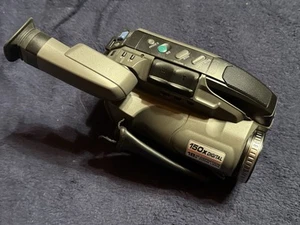 PANASONIC PALMCORDER PALMSIGHT PV-L580D UNTESTED NO CHARGER SEE PHOTOS - Picture 1 of 8