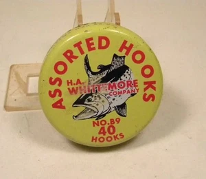 Vintage H.A. Whittemore Assorted fishing hooks No. B9 lure - Picture 1 of 3