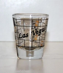 SCHNAPSGLAS LAS VEGAS NEVADA CASINO GLÜCKSSPIEL, Gold & Schwarz, Würfel & Spielautomat - Bild 1 von 3