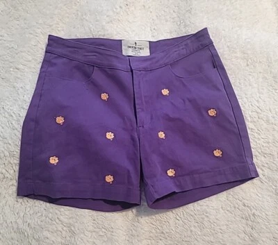 Shorts femininos Clemson Tigers pequenos bordados roxos - Imagem 1 de 4