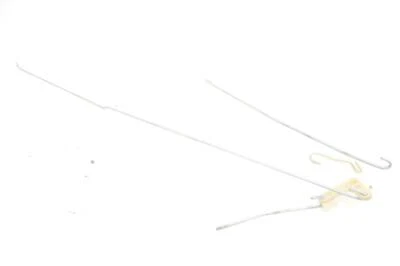 Varillas de tracción del actuador de cerradura de puerta de pasajero trasero derecho BMW E28 83-88 528E 535i Foto 1 de 4