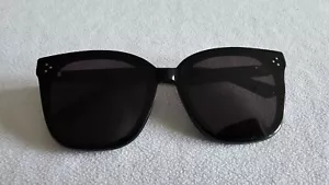 Gentle Monster black frame sunglasses. RICK. - Picture 1 of 11