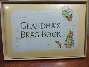 Beatrix Potter Grandmas Brag Book Peter Rabbit Photo Album 3 1/2"x5" 20 Pics NIB - Picture 1 of 4