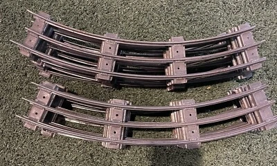 Lot Of Vintage Metal Train Tracks Curved 3 Rail 12Pieces. - Image 1 of 4