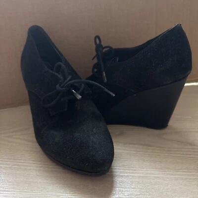 Jack Rogers Suede Wedge Heels Sz 6M - Image 1 of 4