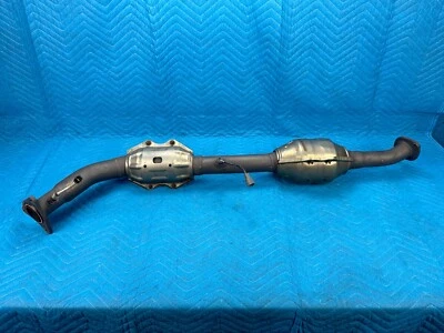 Tubo convertidor de escape delantero lado del conductor Lexus LX570 Land Cruiser 2008-2011 OEM Foto 1 de 4