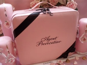 100% AUTHENTIC LTD Edition AGENT PROVOCATEUR OVERNIGHT~MAKEUP~TRAVEL CASE BAG - Picture 1 of 11