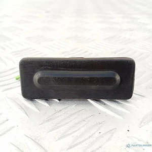 Botón portón trasero peugeot 208 ii Citroën jeep fiat oem 9820395580 - Imagen 1 de 8