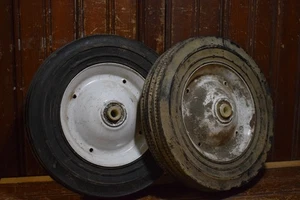 LOTE DE 2 PIEZAS PARA MONTAJE DE EJE DE 3/8" NEUMÁTICO GOMA MACIZA CORTACÉSPED 8x1,75 - Imagen 1 de 11