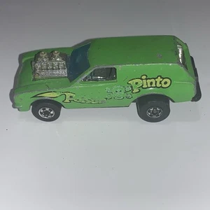 Coche Hot Wheels Poison Pinto 1975 verde lima Blackwall hecho en Hong Kong - Imagen 1 de 6