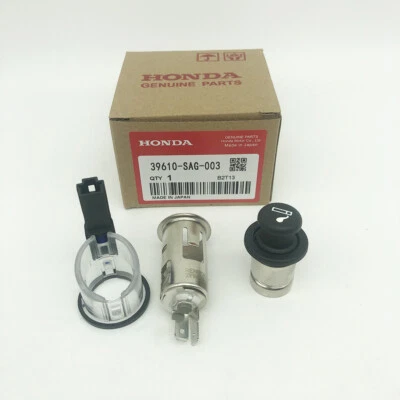 Enchufe de toma de corriente de 12 V/encendedor de cigarrillos OEM para Honda Accord Civic CR-V Fit Foto 1 de 3