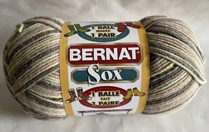 1 Skein Bernat Sox Superfine Sock Yarn 1005 Camouflage Pink Brown Green Vintage - Picture 1 of 4