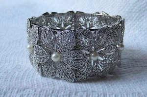 Vintage Nolan Miller Kunstperlen Silber Farbe Blume Grob Armreif Armband - Bild 1 von 8
