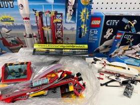 Lego 3367 & 3368 Space Shuttle & Space Center City Set w/ Box & Instructions
