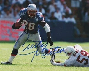 CURTIS MARTIN SIGNED AUTOGRAPH 8x10 PHOTO - NEW ENGLAND PATRIOTS, NEW YORK JETS - Picture 1 of 2