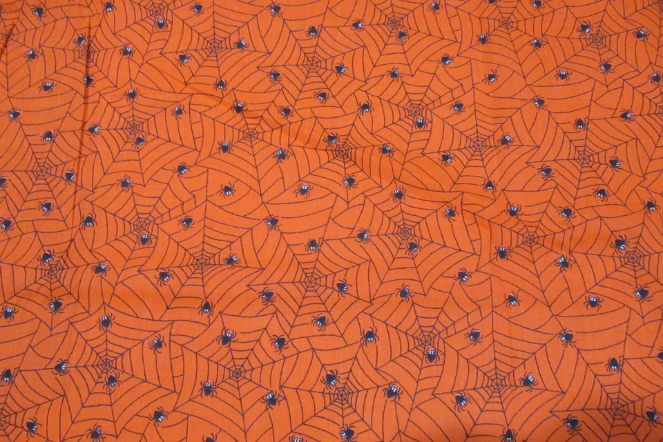 Tela 100% Algodón Yardage Halloween Arañas Negras en Tela Naranja Foto 1 de 4