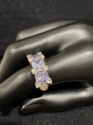Anillo Joan Boyce tono oro rosa amatista y circonita cúbica 9 Foto 1 de 4