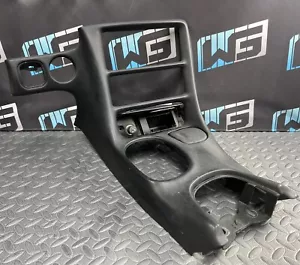 ⭐ OEM 1997-2004 C5 Chevy Corvette tablero central radio bisel envolvente panel de ajuste - Imagen 1 de 17
