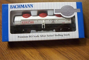 BACHMANN 40' 3-Dome Tank Car Allegheny Refining AORX 1823 Item #17103 - Picture 1 of 2