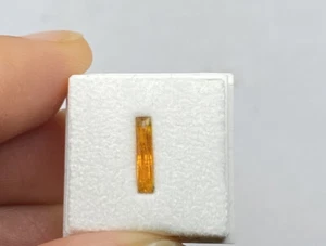 Facetador, naranja DISTEN/KYANITA (0,35 quilates) naranja CIANITA, Tanzania - Imagen 1 de 1