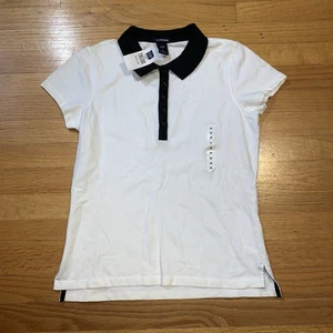 Camisa Polo Gap Elastizada Blanca con Cuello Azul Para Mujer Mediana Nueva con Etiquetas - Imagen 1 de 6