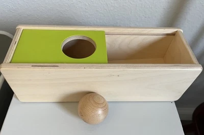 Lovevery Wooden Sliding Top Box Ball Drop Toy 1 Ball Montessori Green Thinker - Image 1 of 4