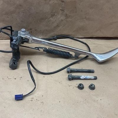 Yamaha V-Star 650 2009 - soporte Foto 1 de 4