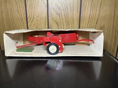 Empacadora de heno Ertl Case International #454, acero 1/16 EE. UU. Foto 1 de 3