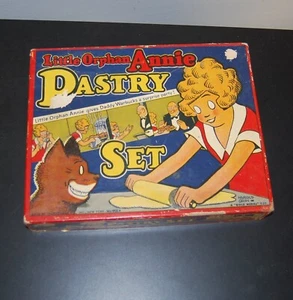 Little Orphan Annie Pastry Set in Box Made By Transooran var 2 - Picture 1 of 2