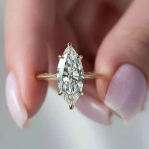 Anello di Fidanzamento Diamante Taglio Marchesa – Regalo Solitario Oro Giallo 14K per Lei - Foto 1 di 7