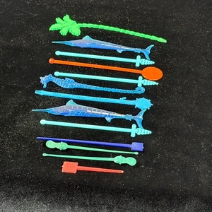 Vintage Swizzle Stir Sticks Pirates House The Windjammer Continental Airlines - Picture 1 of 4