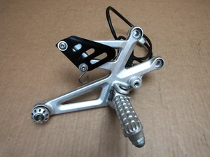 Montaje reposapiés derecho Aprilia Tuono V4 1100 RR 2020 (10151) - Imagen 1 de 7