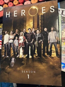 Heroes - Season 1 (DVD, 2009, 7-Disc Set, Holiday Gift Box) - Picture 1 of 3