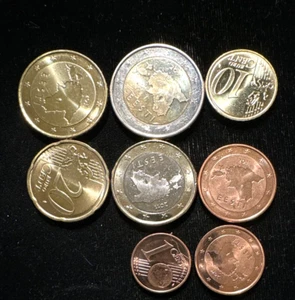 Estonia ( set of 8 Coins ) 2011 1-cent -2 Euros KM 61-68 BU - Picture 1 of 2