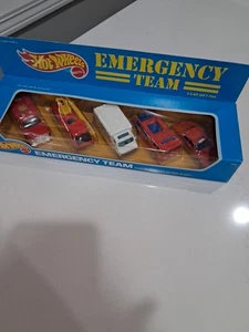 VTG ~1987 HOT WHEELS Emergency Team 5 Car Gift Set~ New In SEALED BOX! Malaysia  - Picture 1 of 13