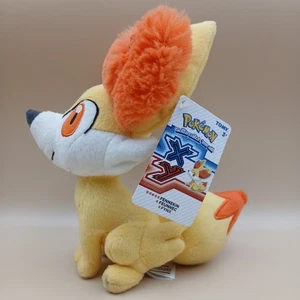 Tomy Pokémon XY 8 Zoll Plüschtier - Fennekin Neu mit Etikett Sammler - Bild 1 von 4