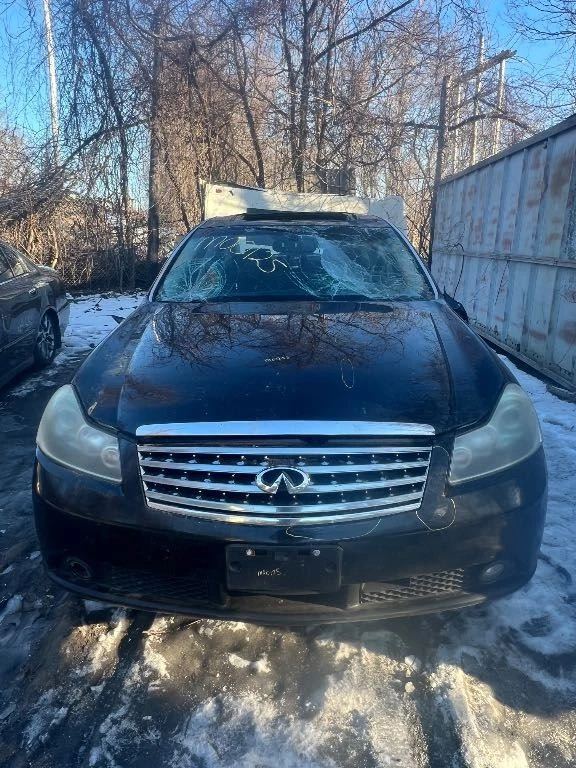 Radiator Fits 06-08 INFINITI M35 11196 - Image 1 of 4