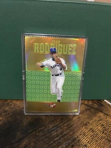 2003 Topps Pristine Alex Rodriguez Gold Refractor Die Cut 40/69 - Picture 1 of 7