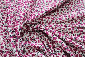 1 Lfm Jersey 3,80€/m² reine BIO-Baumwolle, Interlock geblümt C11 - Bild 1 von 2