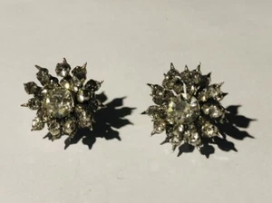 Vintage CORO Screw Back Rhinestone Earrings - Picture 1 of 5
