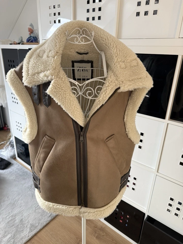 ZARA Weste Gr. M Neu - Bild 1 von 4