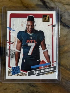 2023 Panini Donruss - Rated Rookie Bijan Robinson #305 Canvas (RC) - Picture 1 of 2