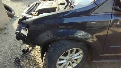 16 DODGE CARAVAN Fender Drivers Foto 1 de 2