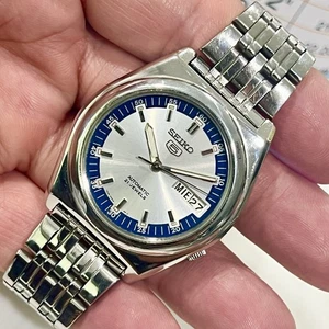 Orologio Vintage SEIKO 5 7S26-02E0 Argento Automatico 21J Uomo 37mm GIAPPONE - Foto 1 di 10